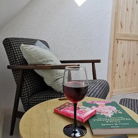 Dwie Damy Na Gwizdowce 8 * Załakowo