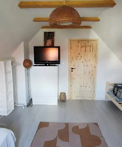 Dwie Damy Na Gwizdowce 8 بيت للعطل Zalakowo